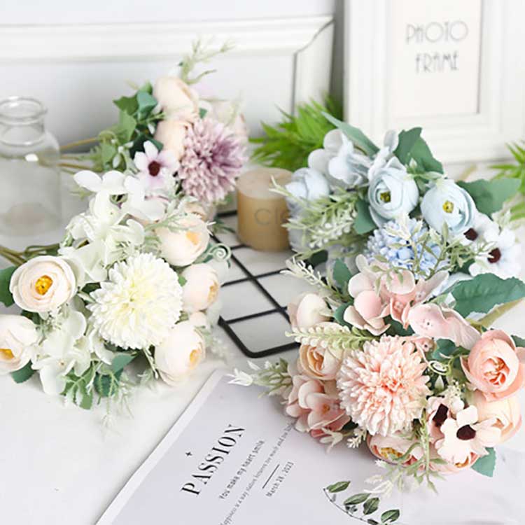 ดอกไม้ประดิษฐ์